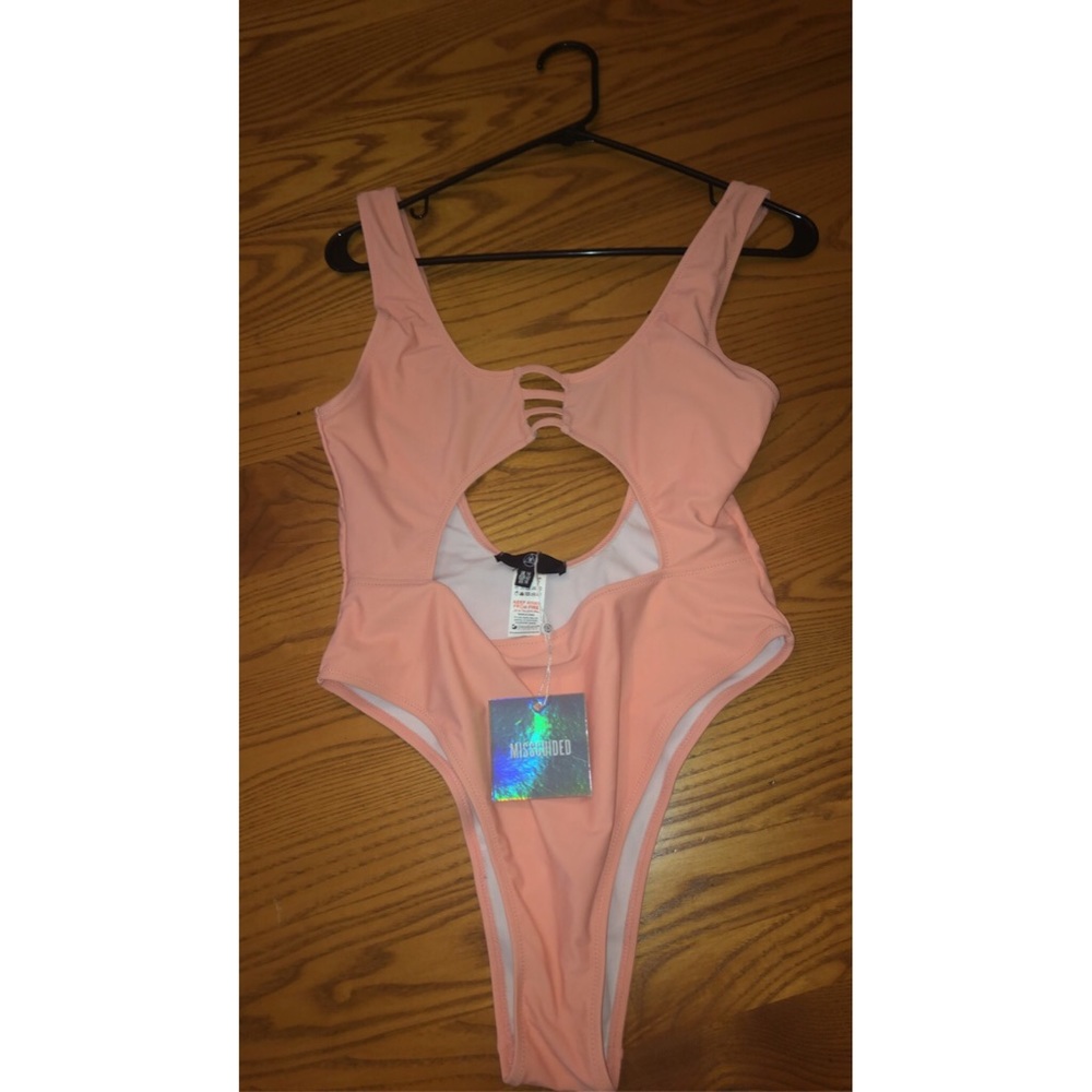 Peach Missguided one piece swimsuit NEVER WORN